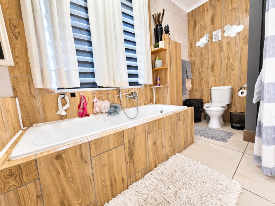 3 Bedroom Property for Sale in Doringkruin North West